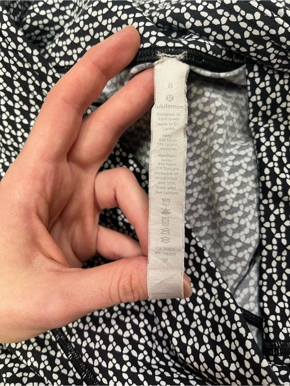 lululemon Fast & Free 7/8 Tight Black & White High-Rise Leggings Size 8